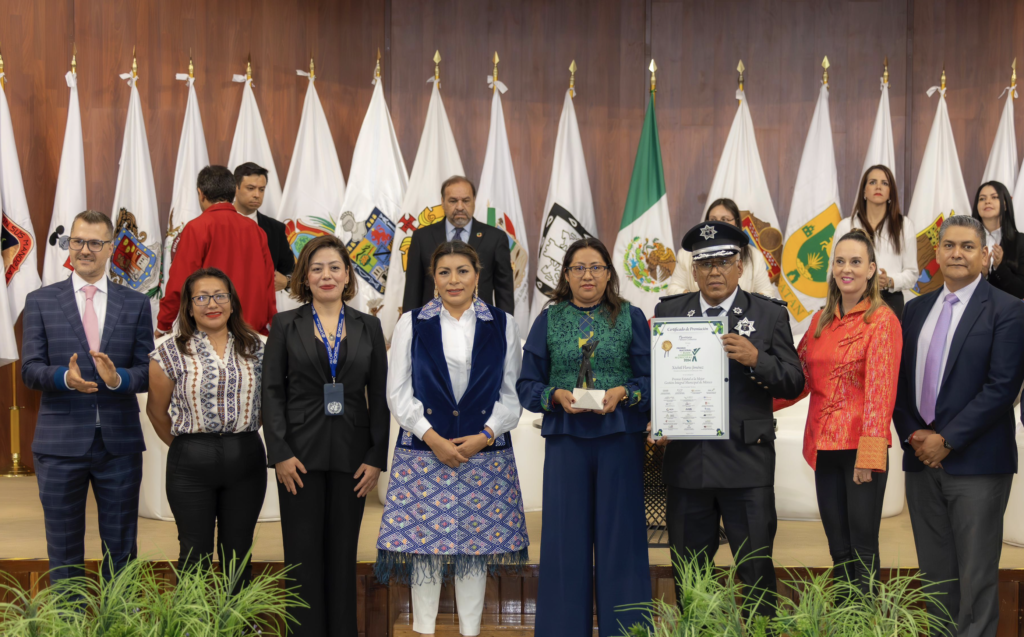 Empresas y asociaciones de alcaldes reconocen al gobierno de Chimalhuacán por trabajo en seguridad con su nuevo C4